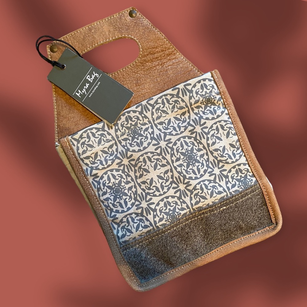Myra Bag beer caddy
